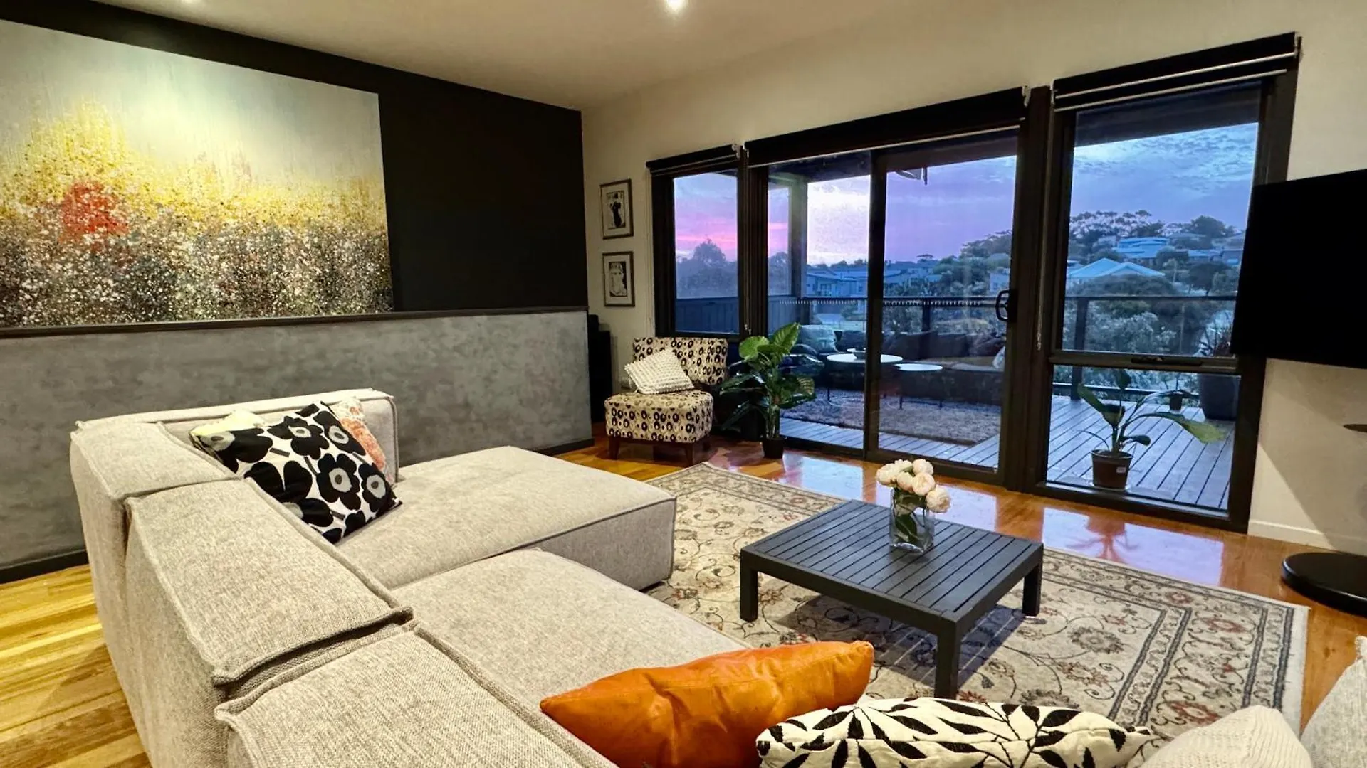Coastal Tones Holiday home *