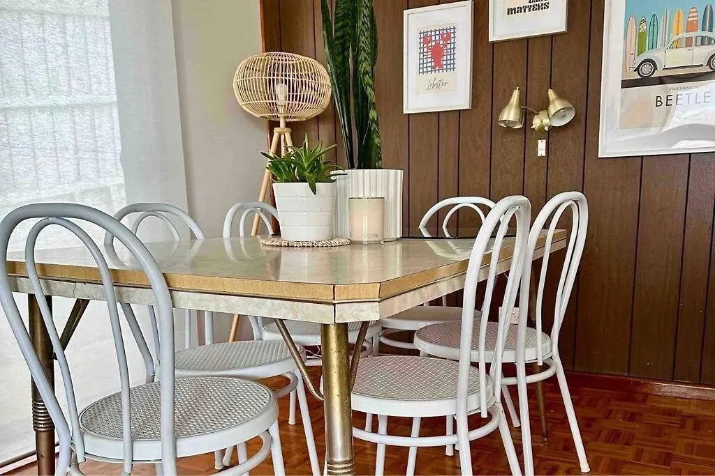 Seaside Shakabode Retreat W Lovely Bay Views * Surf Beach
