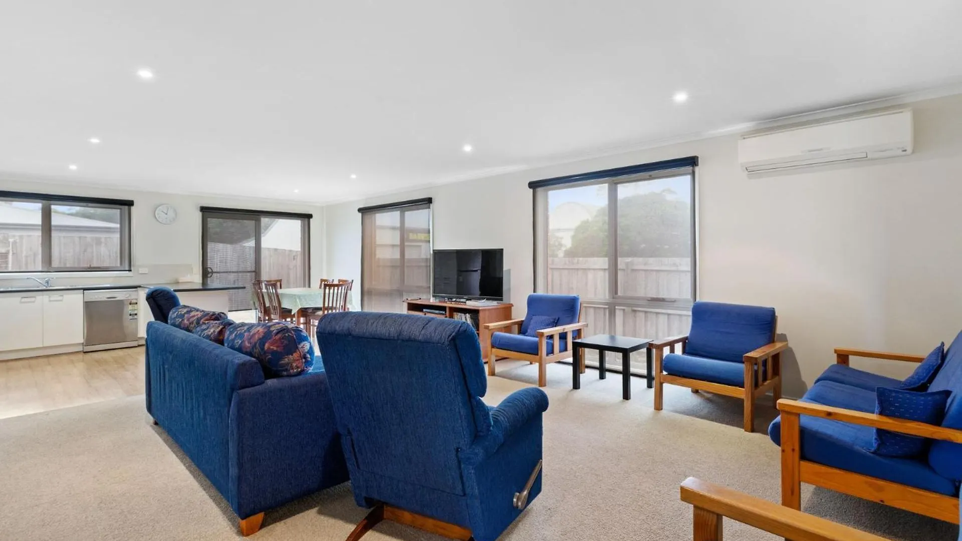 3 Of 45 Jenner Avenue * Cowes