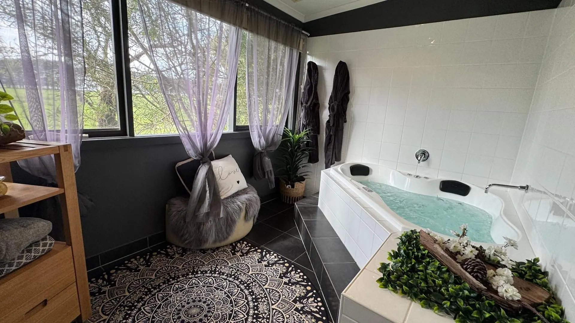 Couple's Luxury Retreat Villa