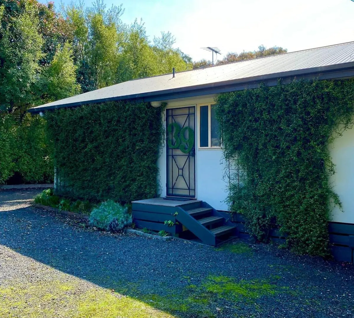 Holiday home Sunny 2 Bedroom Cottage, Pets Welcome, 400m To