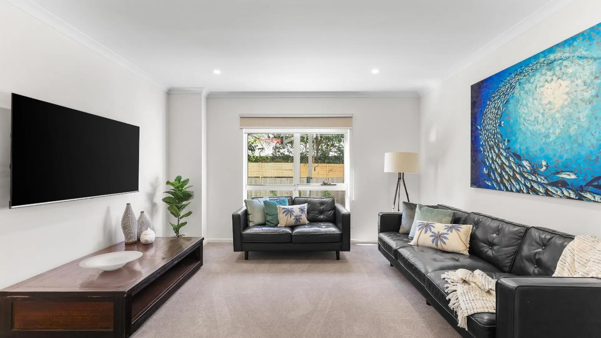 Raywood Coastal Retreat By Ready Set Holiday home