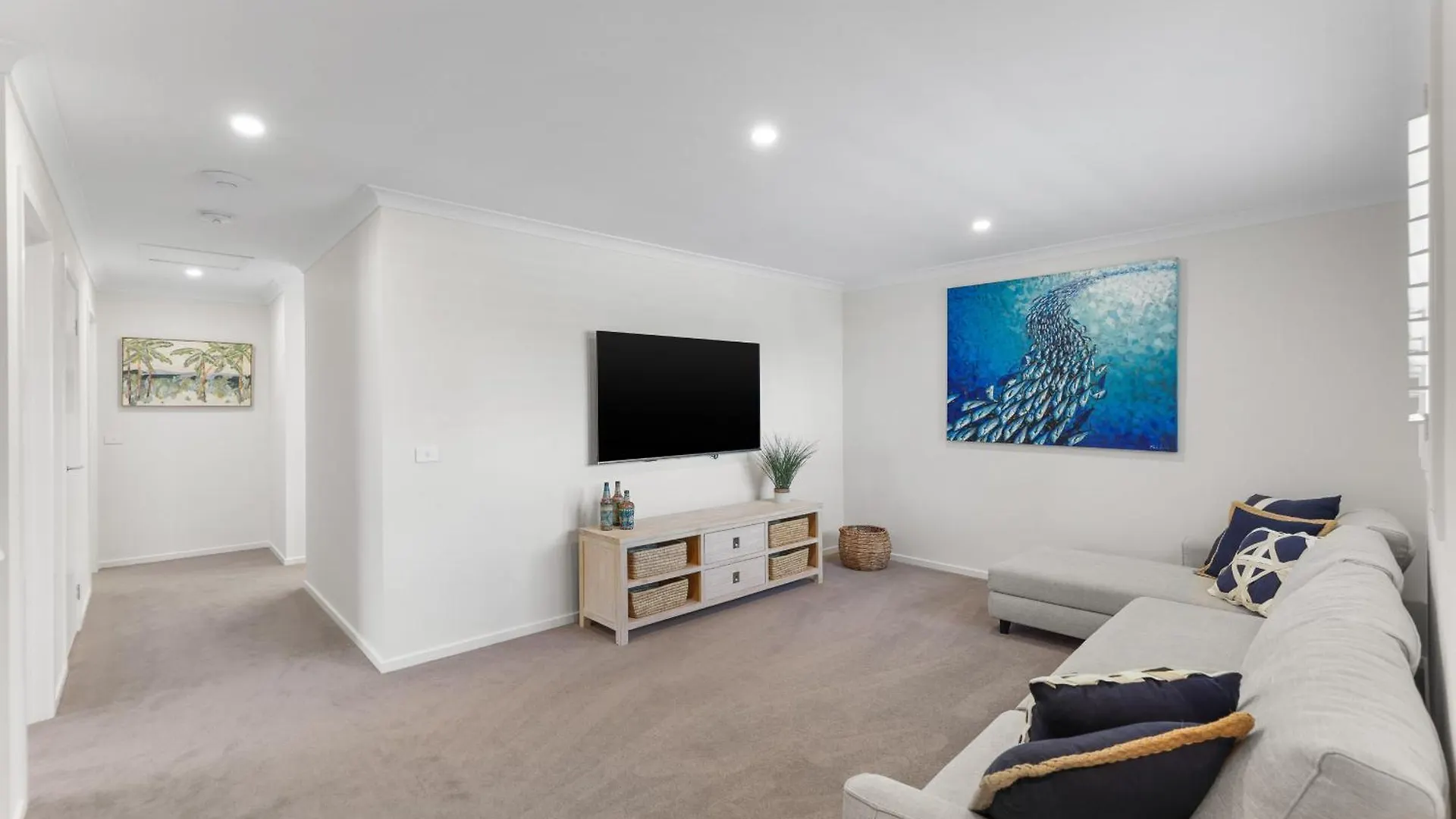 Raywood Coastal Retreat By Ready Set