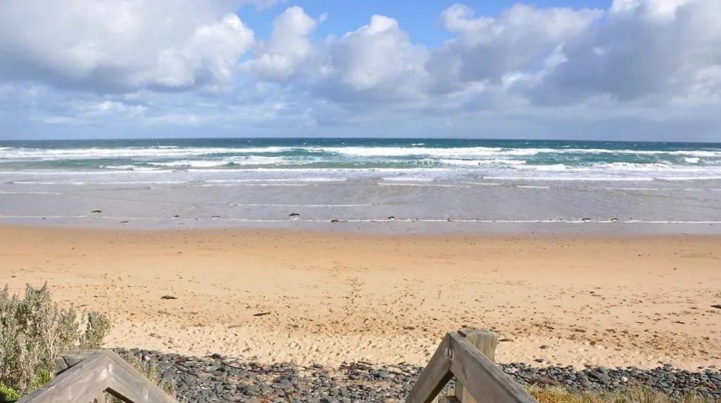 Island Daze Surf Phillip Island *