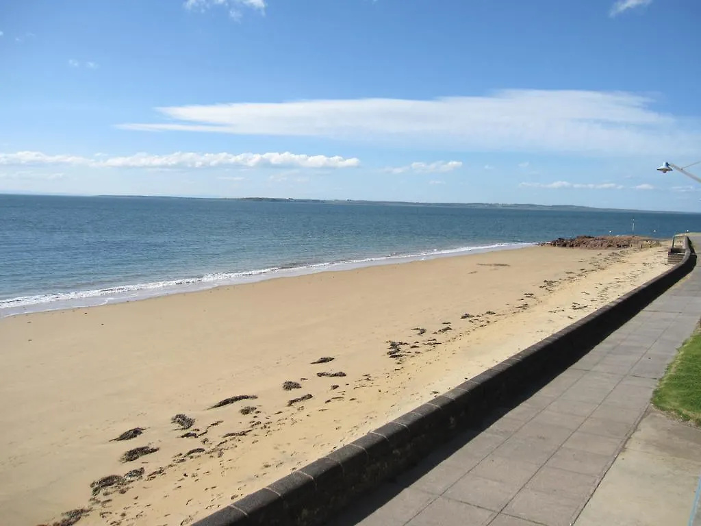 Apartment Sur La Plage - Free Wifi & Netflix