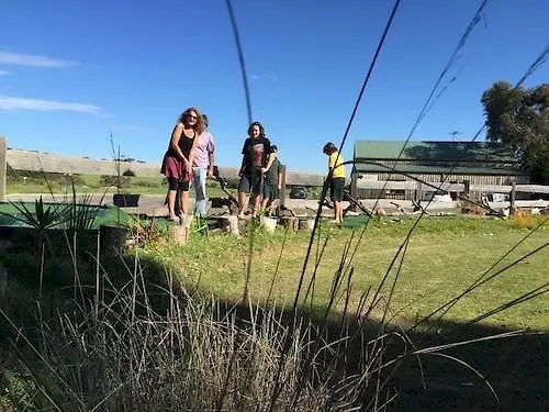 Aussie Golf Ranch Hotel Cowes