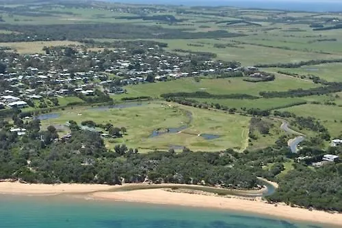 Aussie Golf Ranch Hotel Cowes