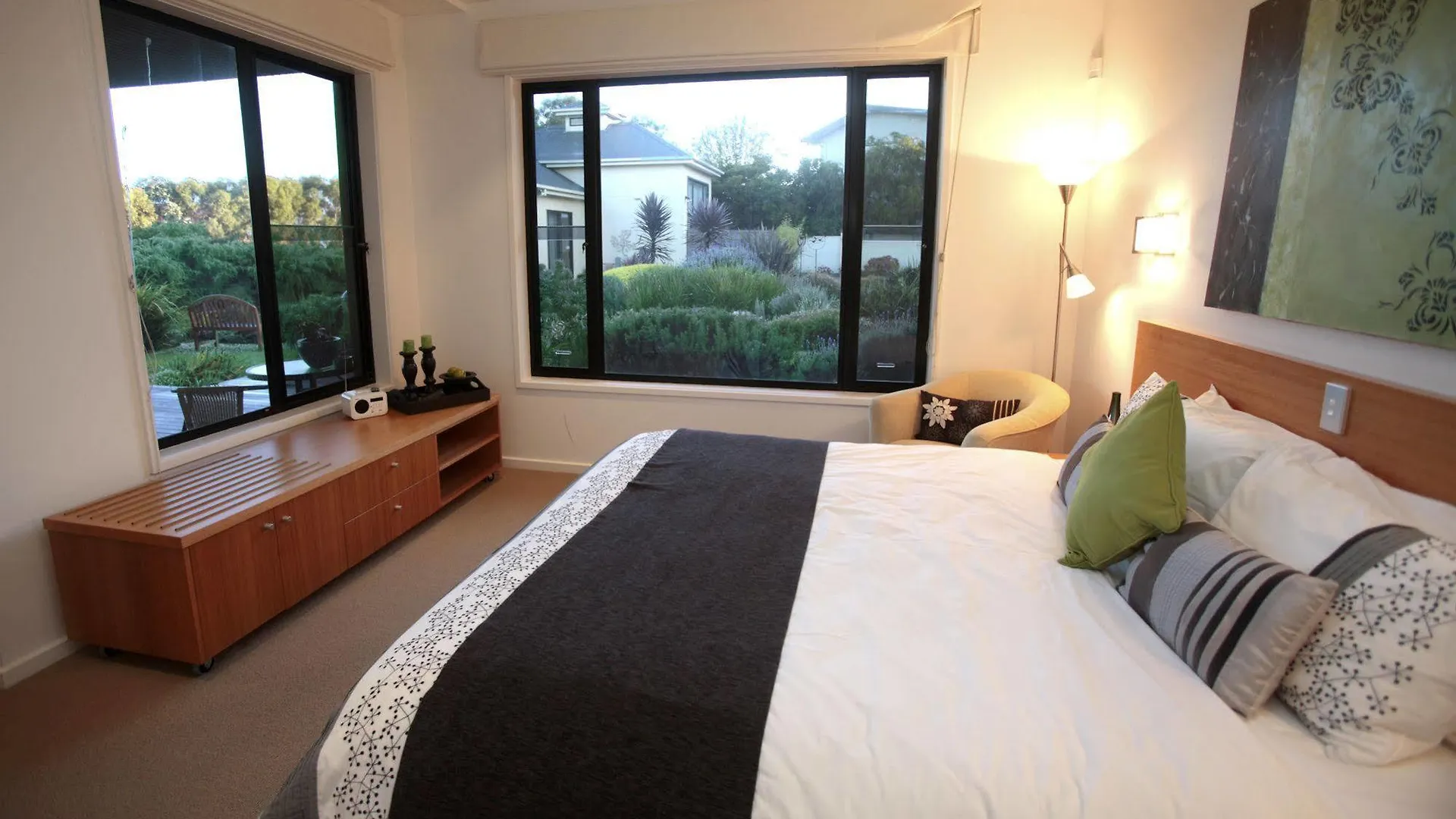 Hilltop Phillip Island (adults Only) 4* Cowes