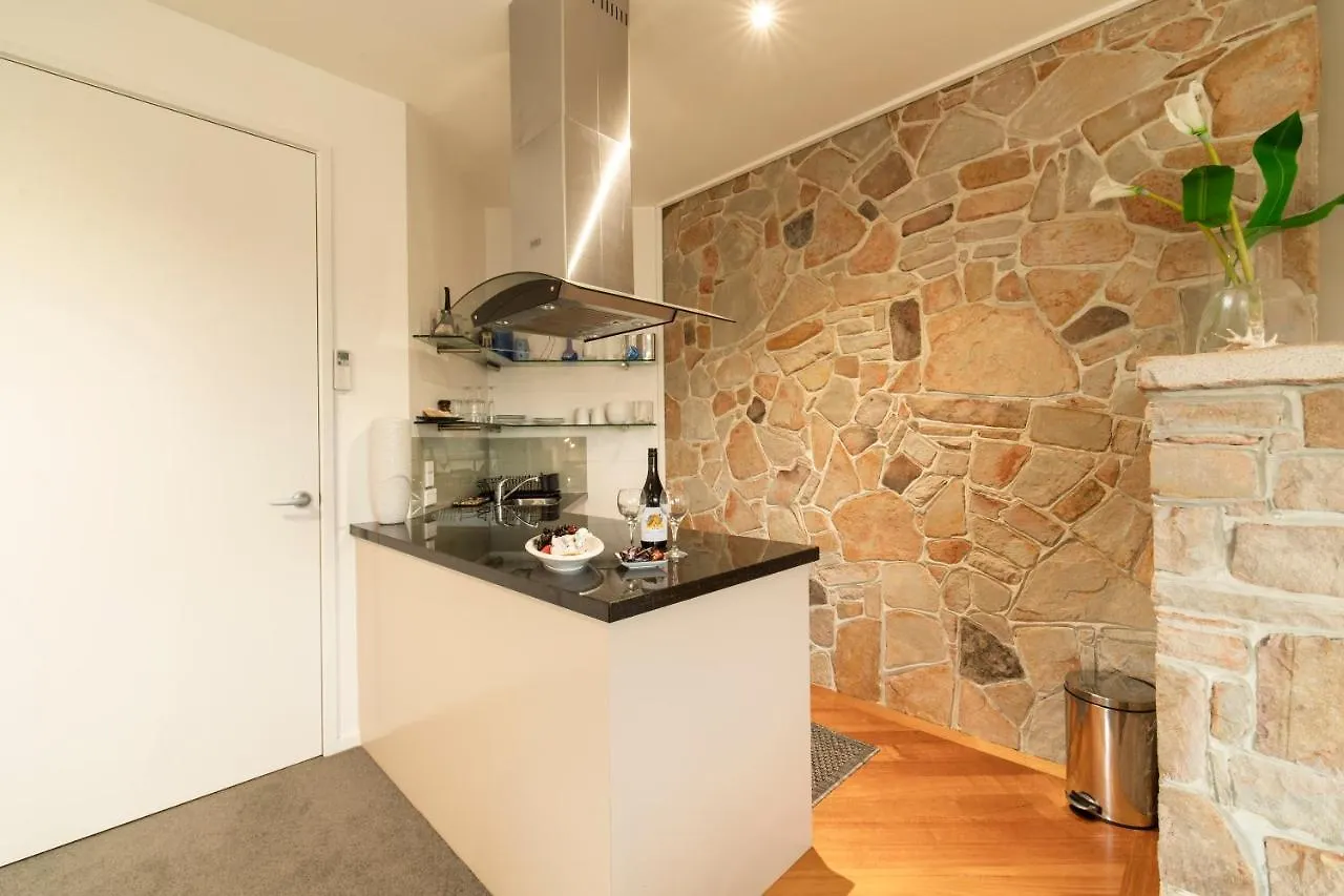 Hilltop Phillip Island (adults Only) Aparthotel Cowes