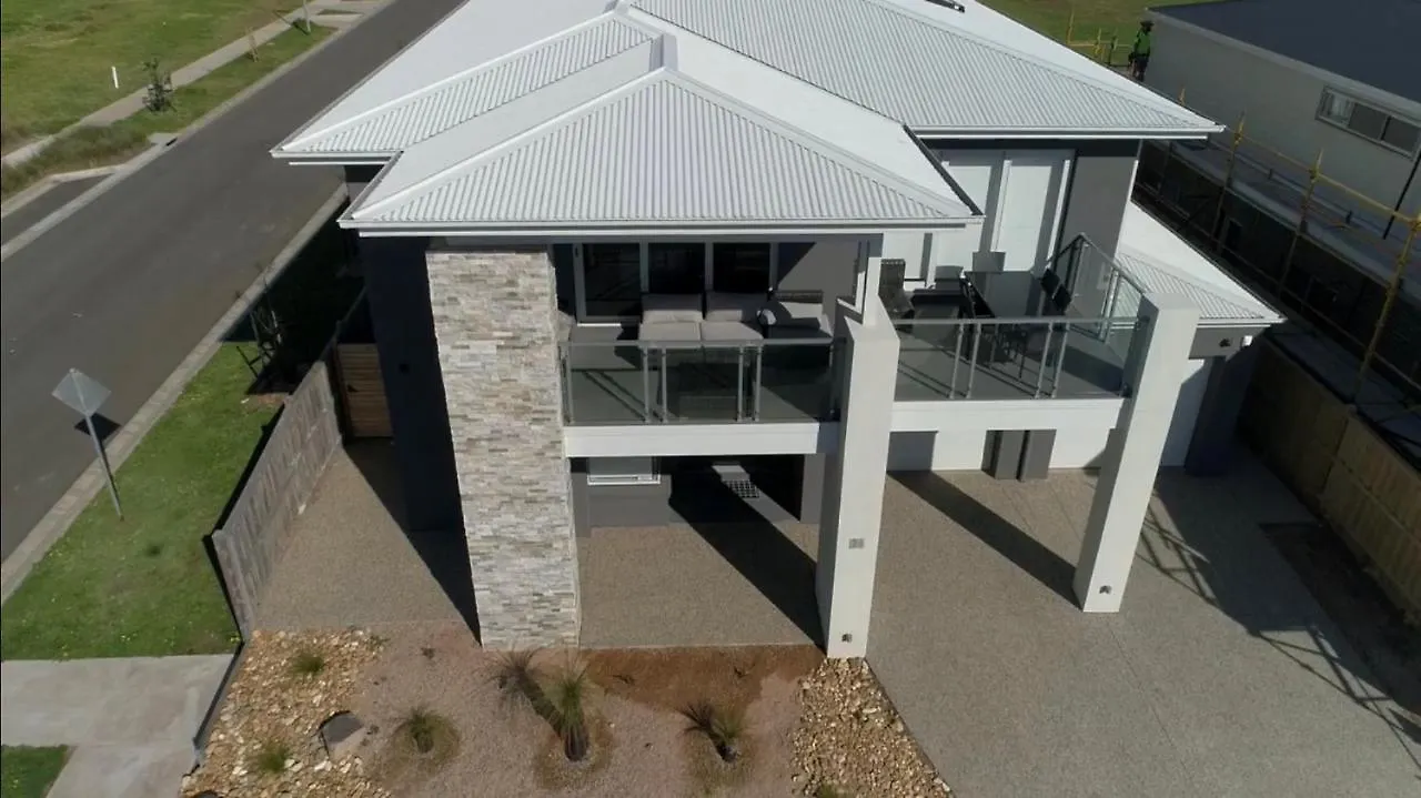 Holiday home Bunya By The Sea *
