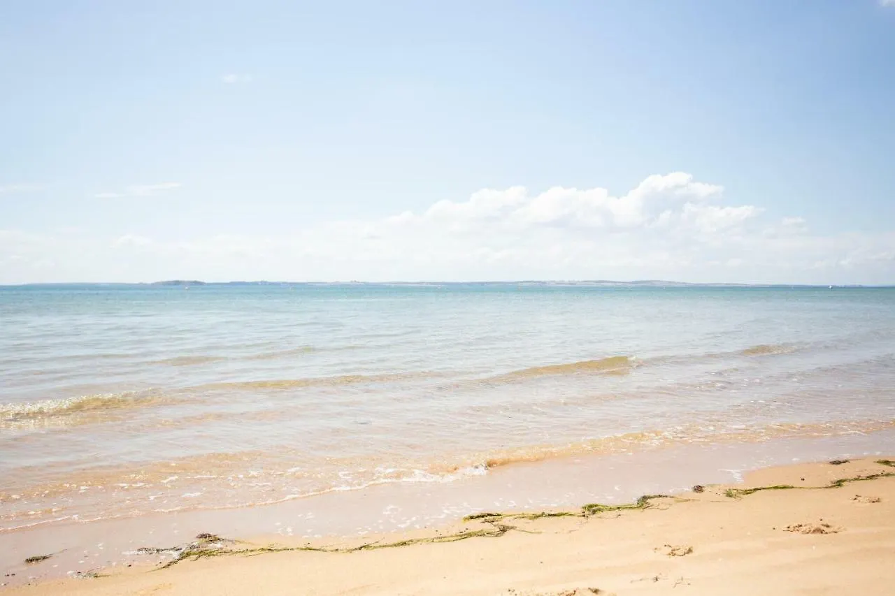 Holiday home Broadwater By The - With Heated Outdoor *