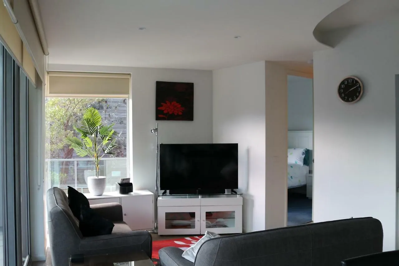 130 At The Waves Apartment Cowes