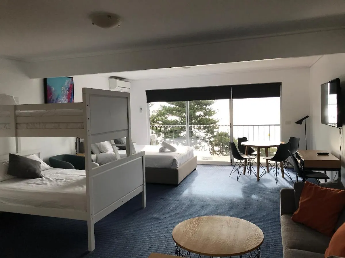 North Pier Hotel 3*