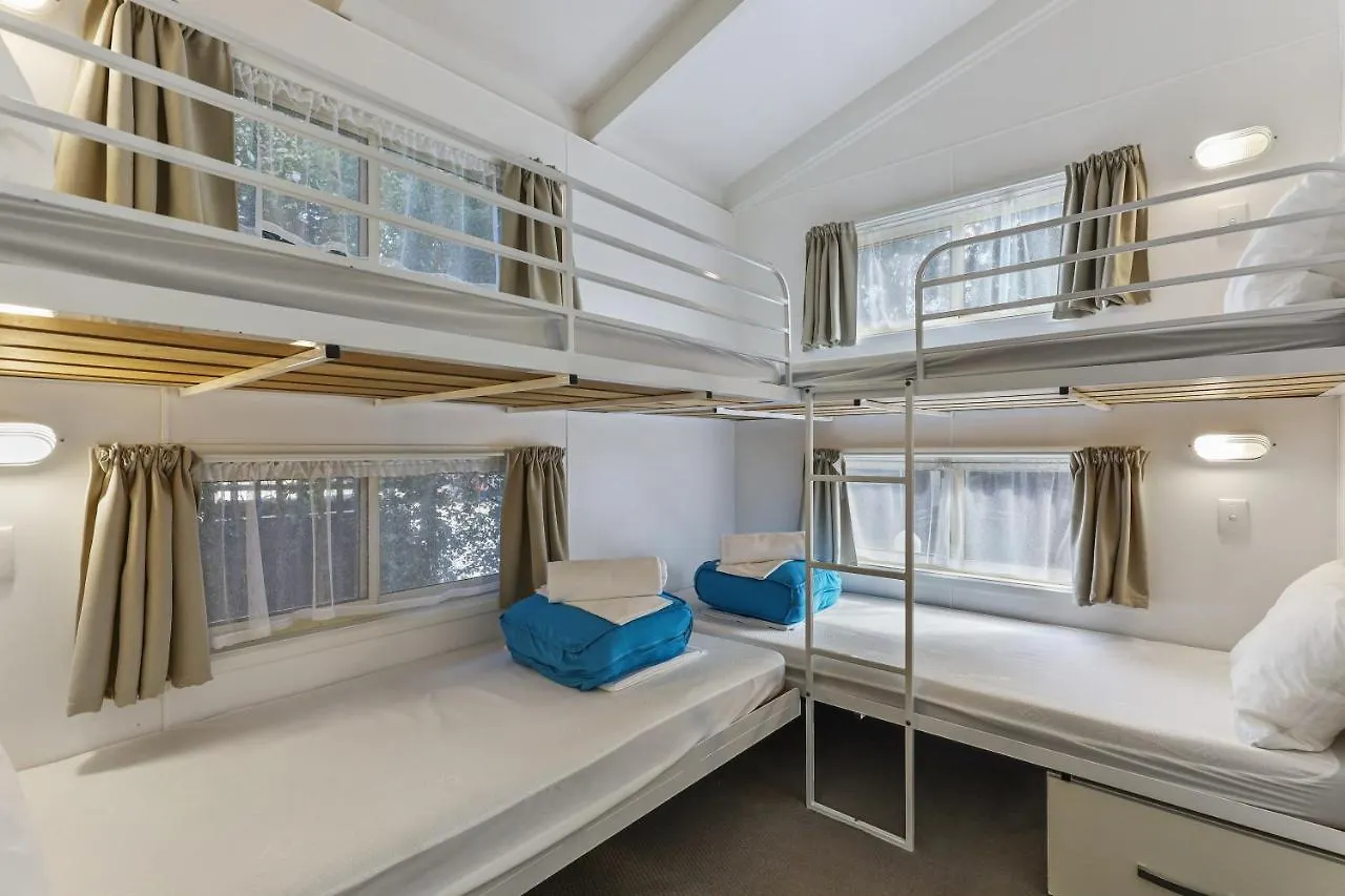 锚百丽假日公园旅馆 4*