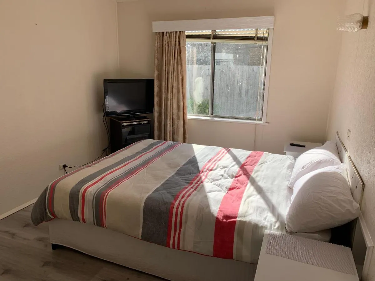 House With Netflix & Prime Video, Near Shop &