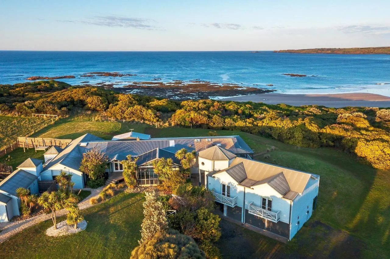 1-bedroom Unit With Stunning Ocean Views! Smiths Beach