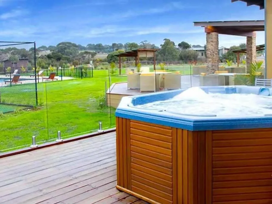 Vila 241 - Modern Exclusive W Pool Spa & Gym Cowes