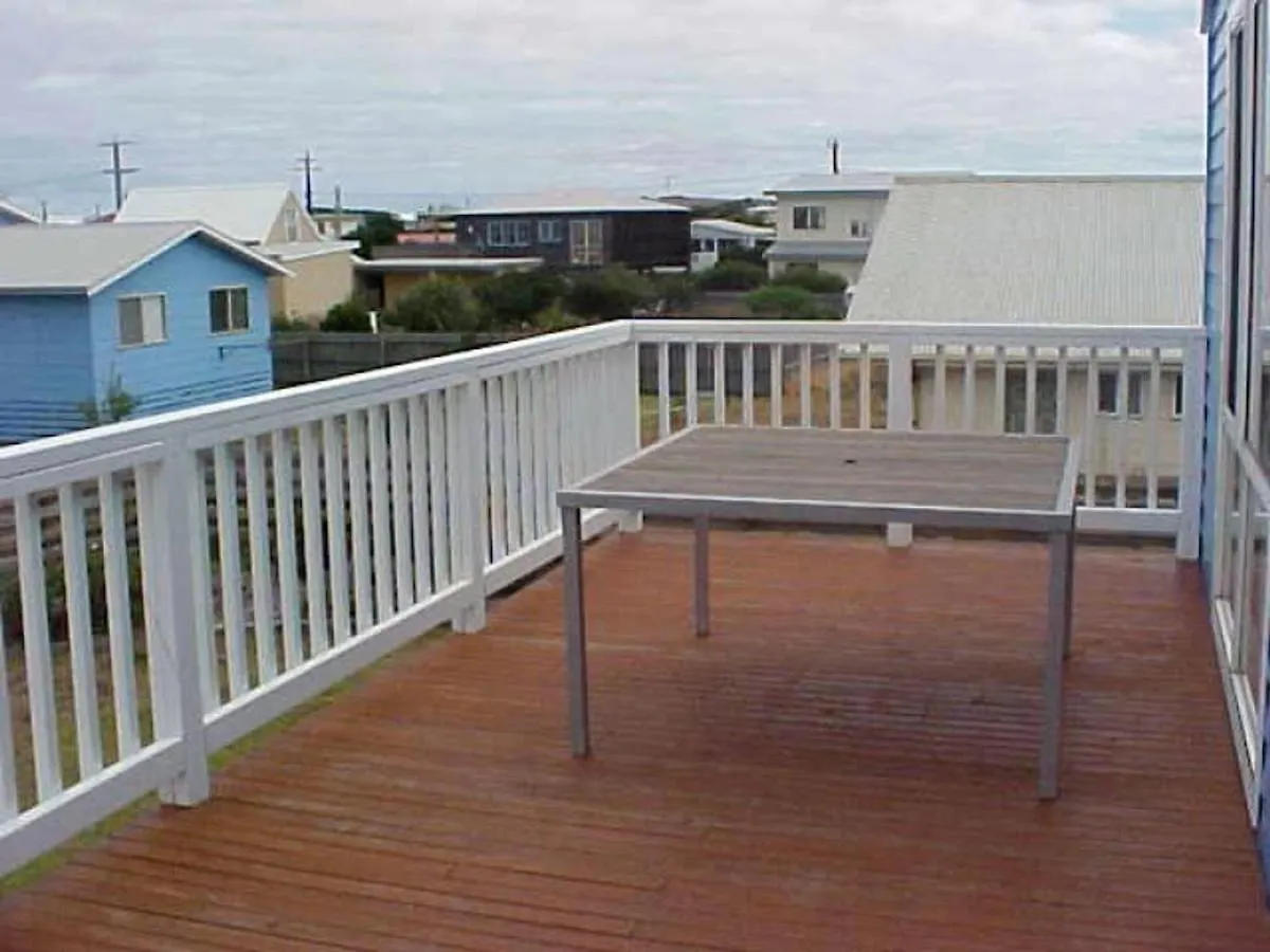 Sinclair Surfside