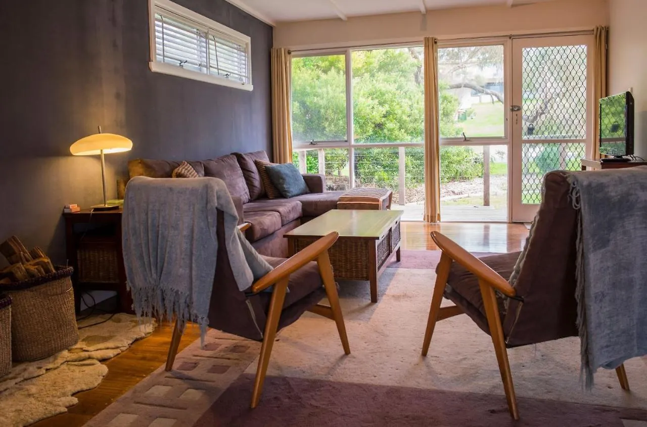 30 Mountainview Ave Holiday home