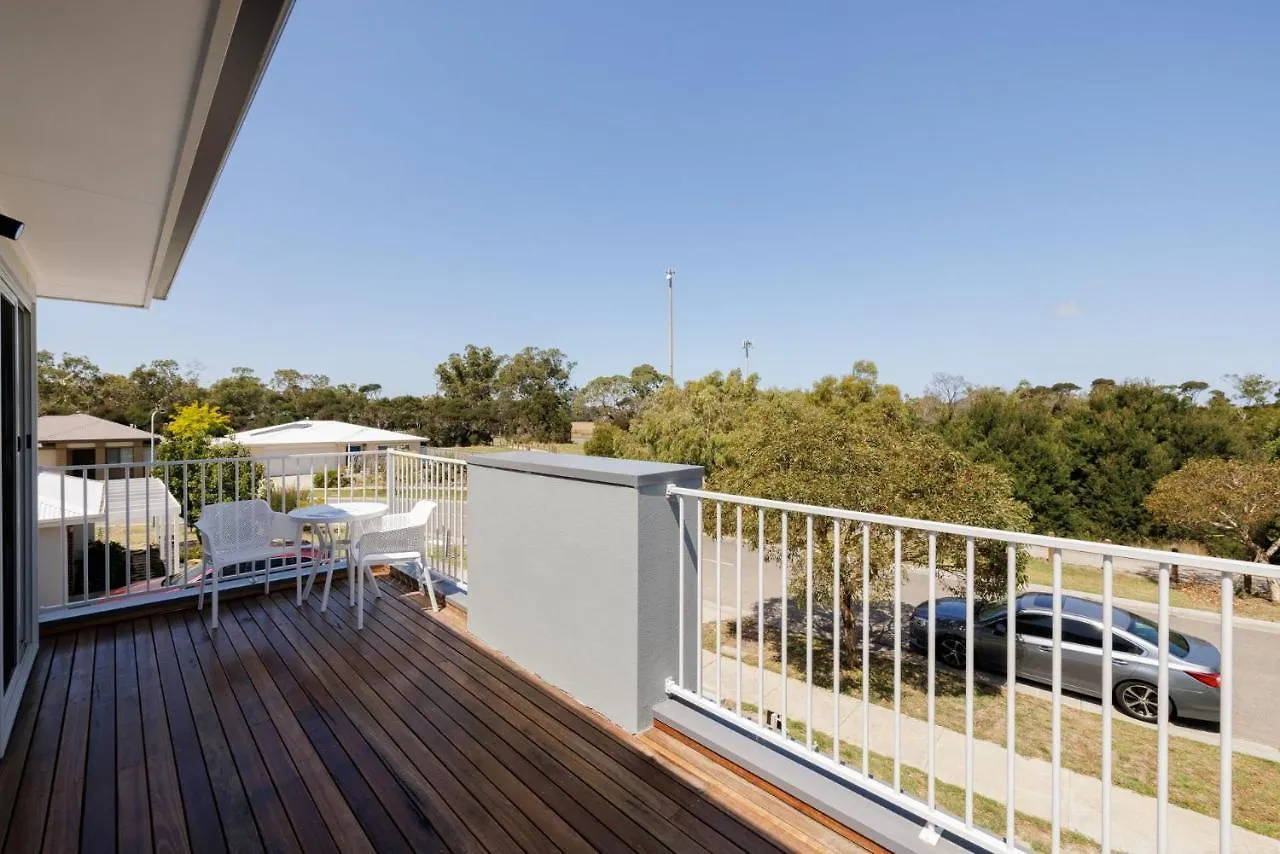 6 Blossom Rd Holiday home