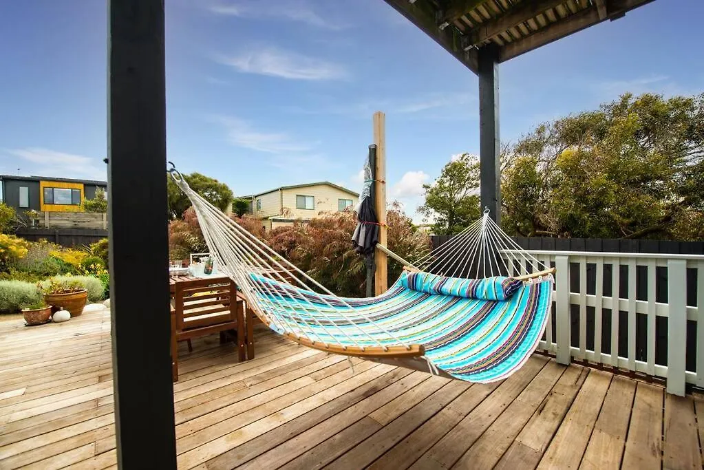 Blue Bay View Surf & Sauna Vakantiehuis *