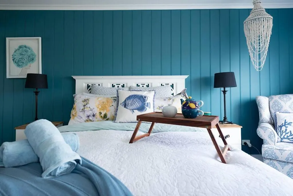 Blue Bay View Surf & Sauna *