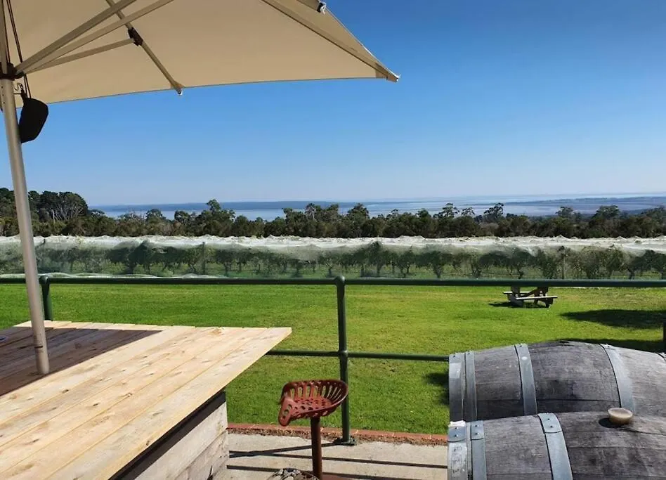 Vakantiehuis Blue Bay View Surf & Sauna