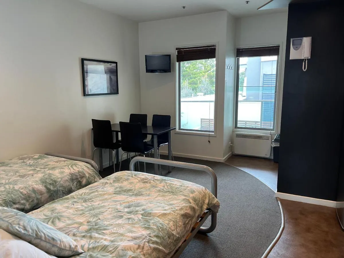 Waves 348 - Free Wifi - Late Checkout - Garage * Cowes