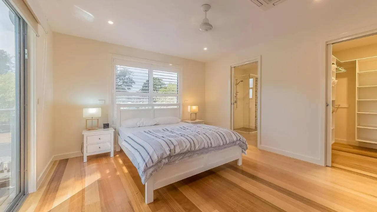 1-6 Broughton Avenue, Vakantiehuis *