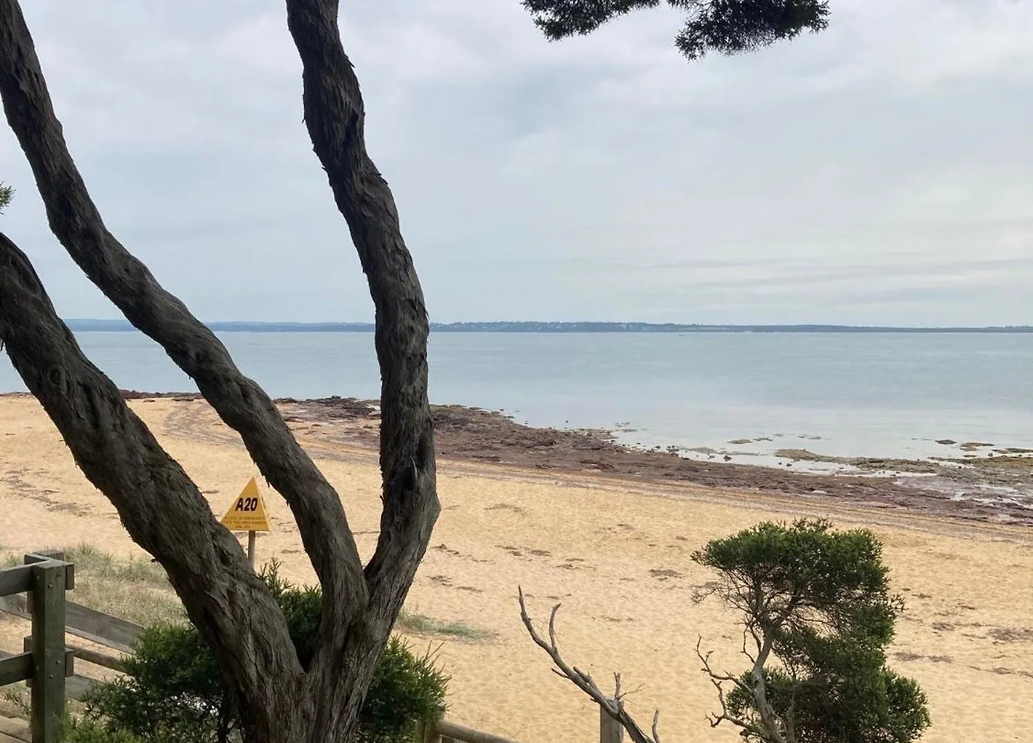 Bay Breeze Retreat *