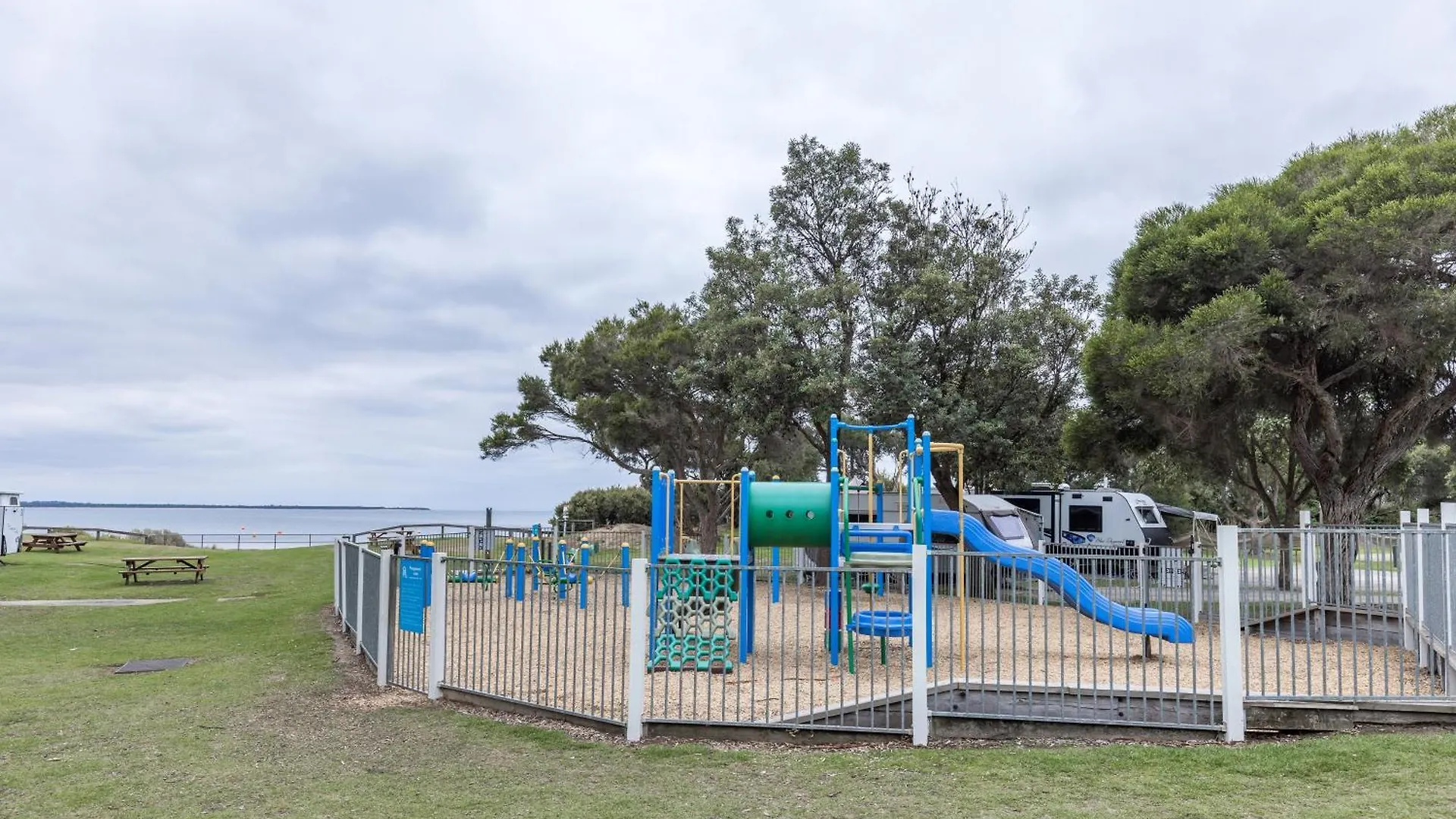 Nrma Phillip Island Beachfront Holiday Park Tatil parkı *