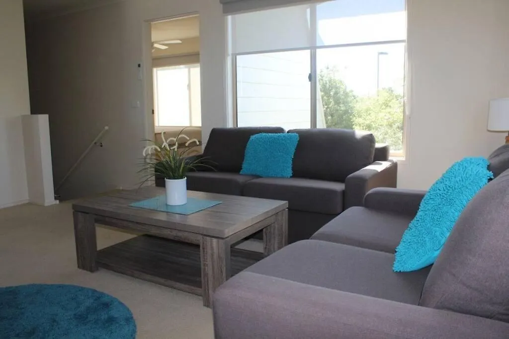 Hollydene House -