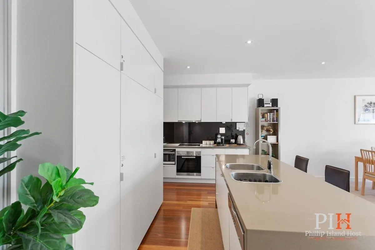 Holiday home Penthouse Waterfront Sleep 4