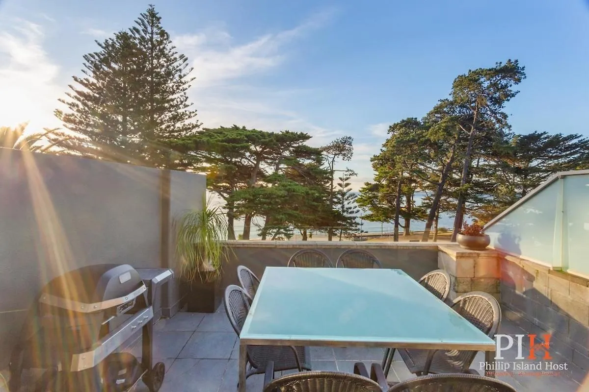 Holiday home Penthouse Waterfront Sleep 4