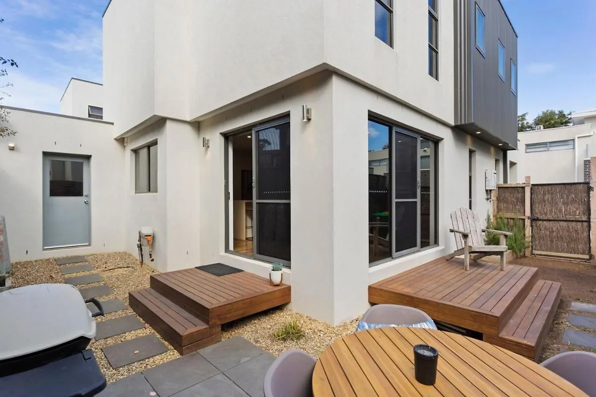 Σπίτι διακοπών Stunning Luxury Townhome Walk To & Shops