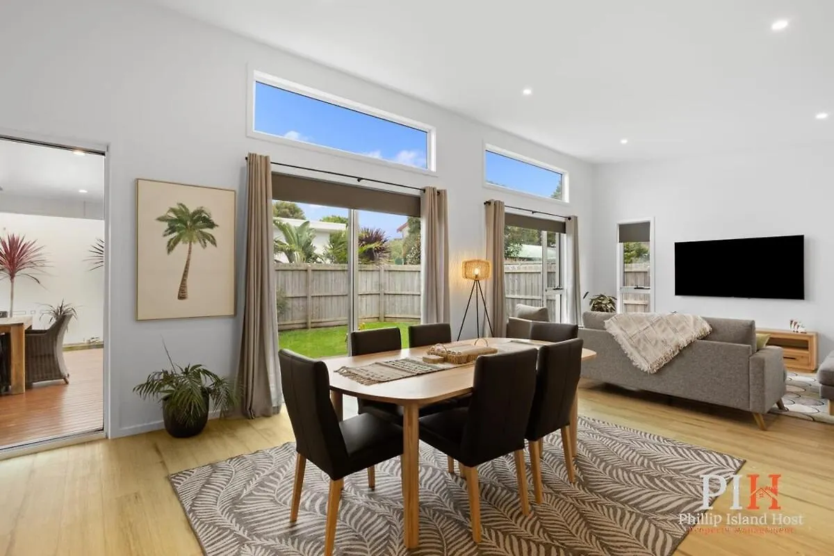 Family Luxury 3 Bdr King Bed * Newhaven