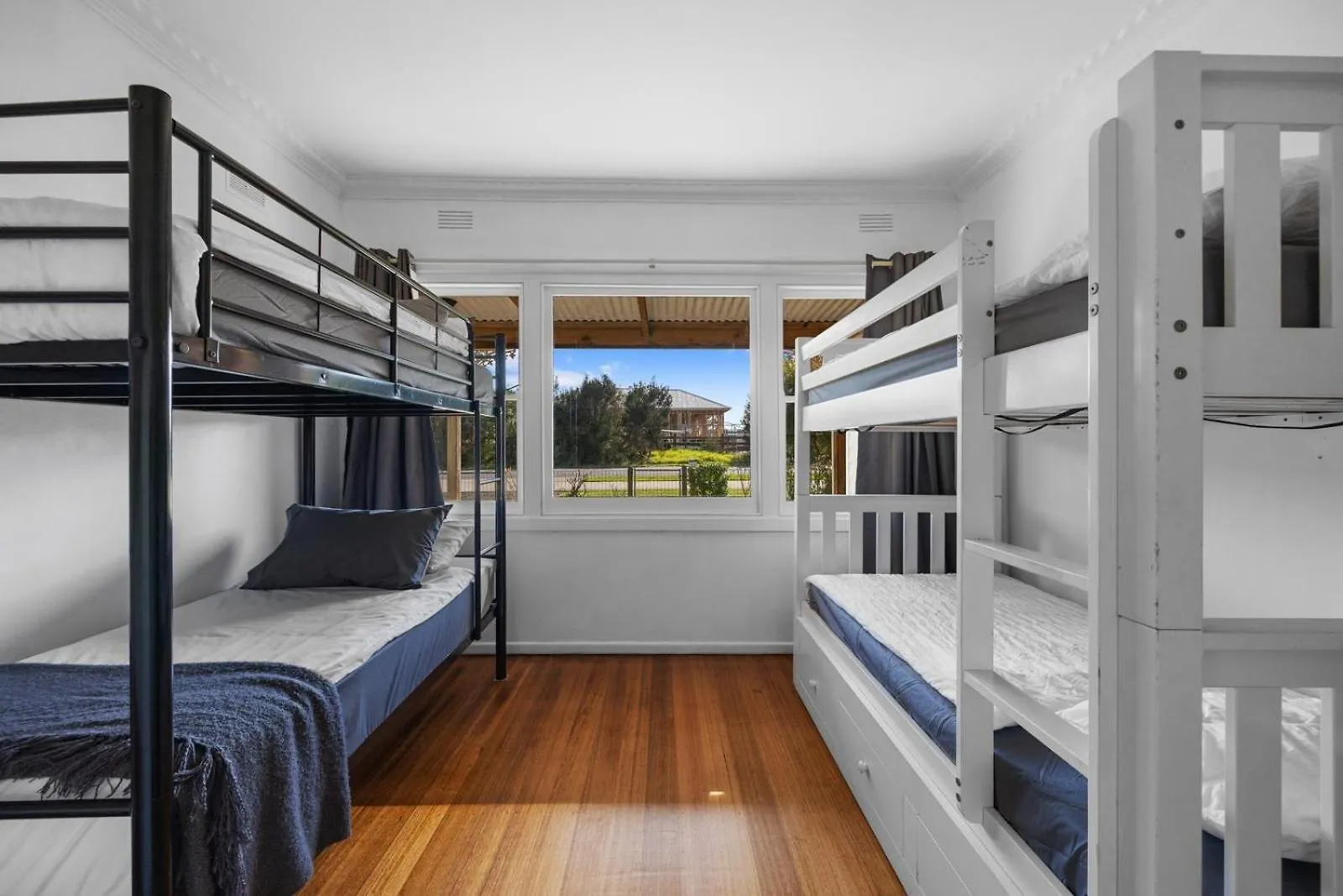 Vakantiehuis Settle In Retro Cottage,