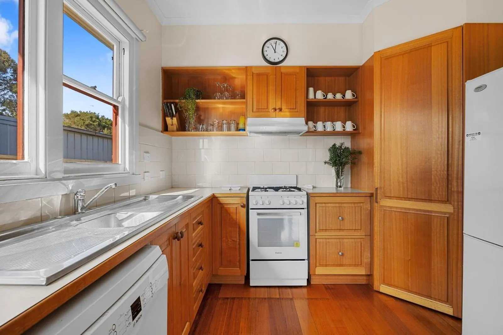 Settle In Retro Cottage, Vakantiehuis Cowes