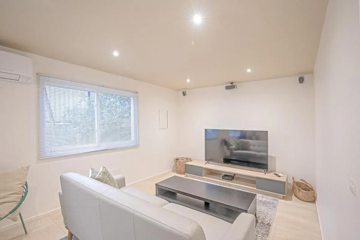 Casa vacanze Spacious Coastal Retreat 5 Bdr