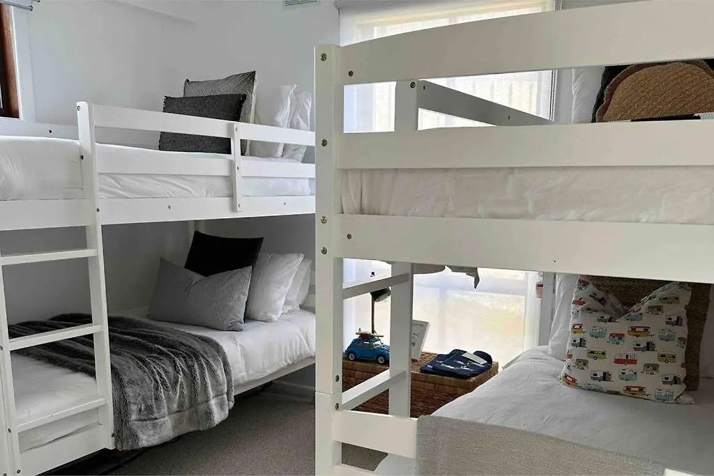 Seaside Shakabode Retreat W Lovely Bay Views *