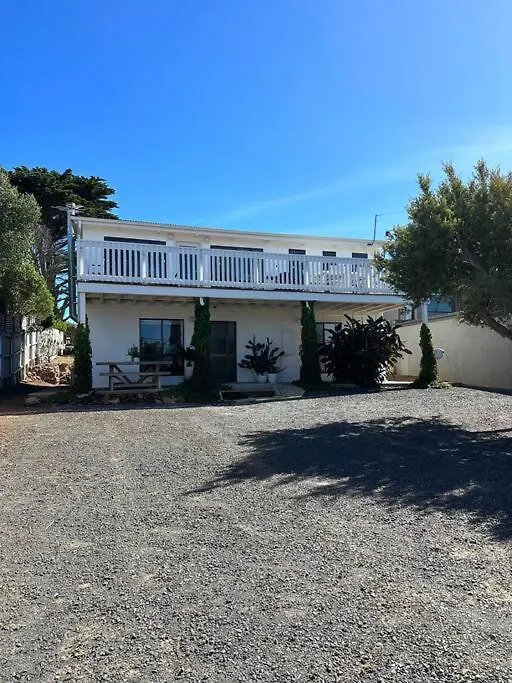 Seaside Shakabode Retreat W Lovely Bay Views *