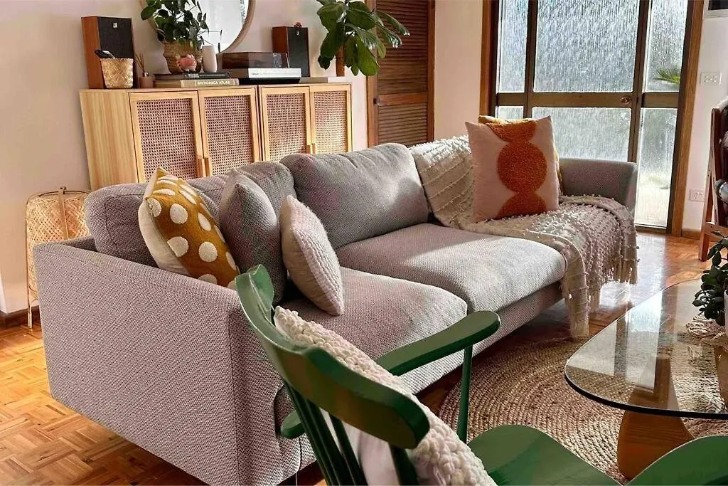 בית נופש Seaside Shakabode Retreat W Lovely Bay Views