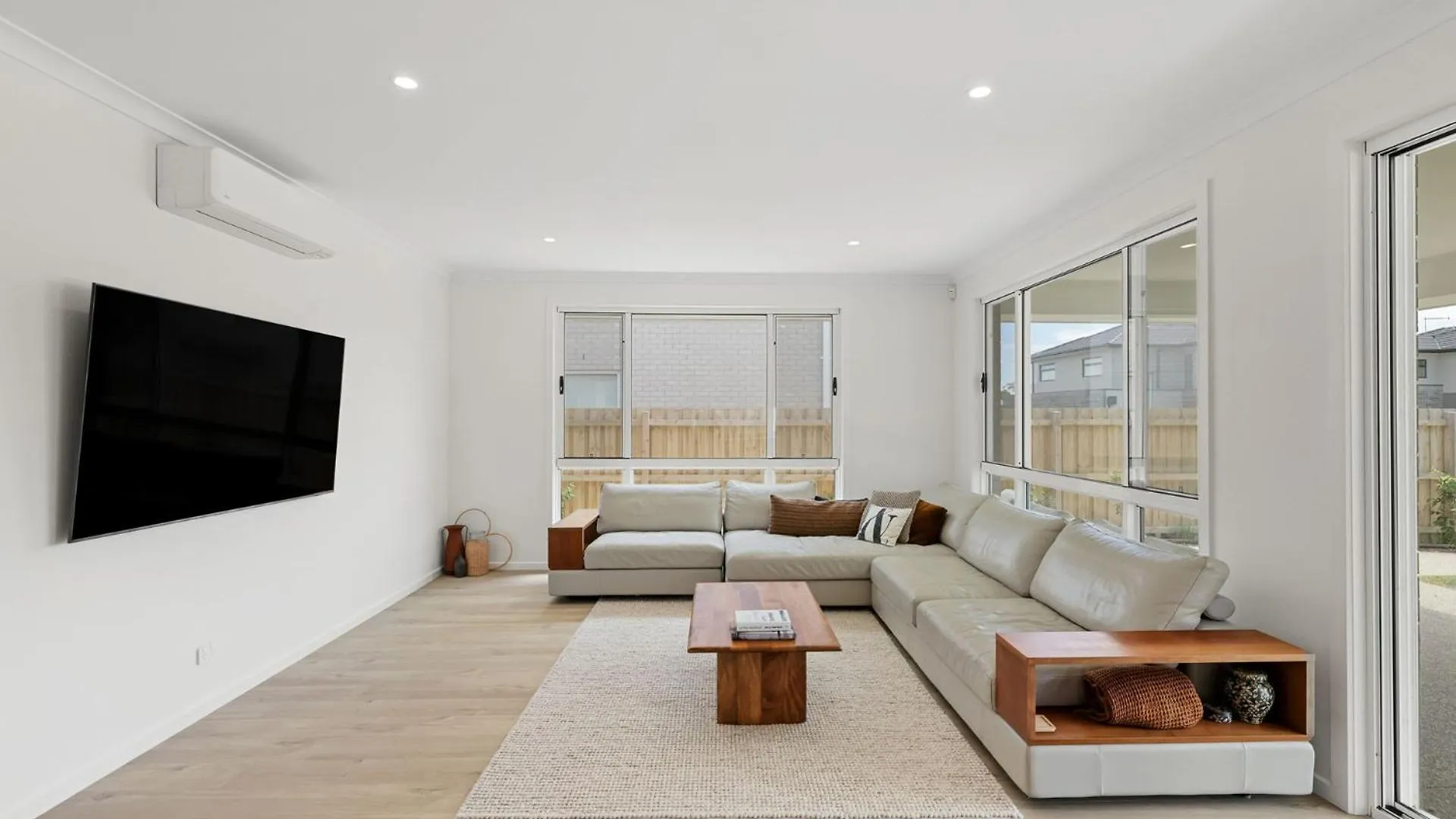 Lux Living *