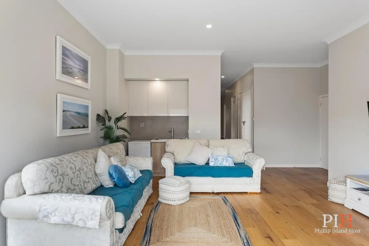 Сasa de vacaciones Coastal Family Retreat In Cw *