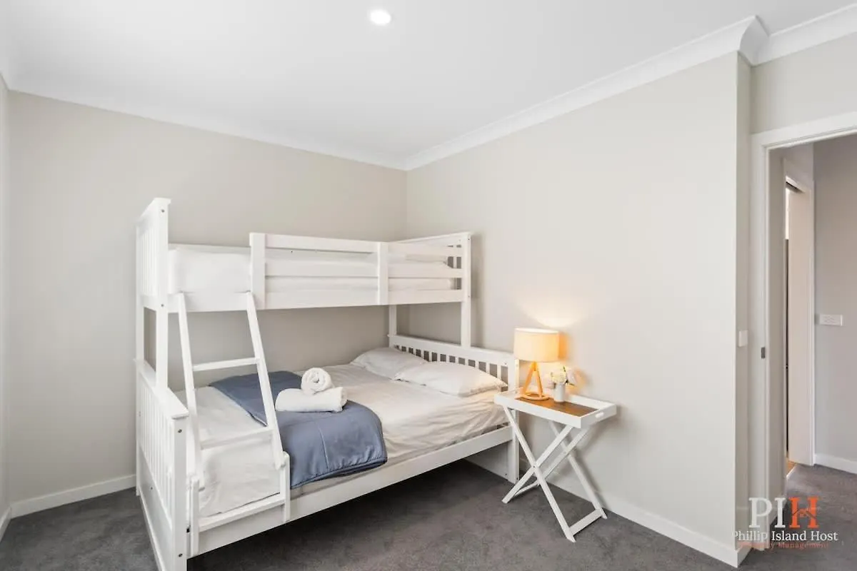 Coastal Family Retreat In Cw Сasa de vacaciones *