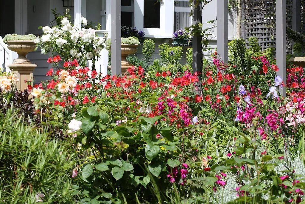 Holmwood Cowes