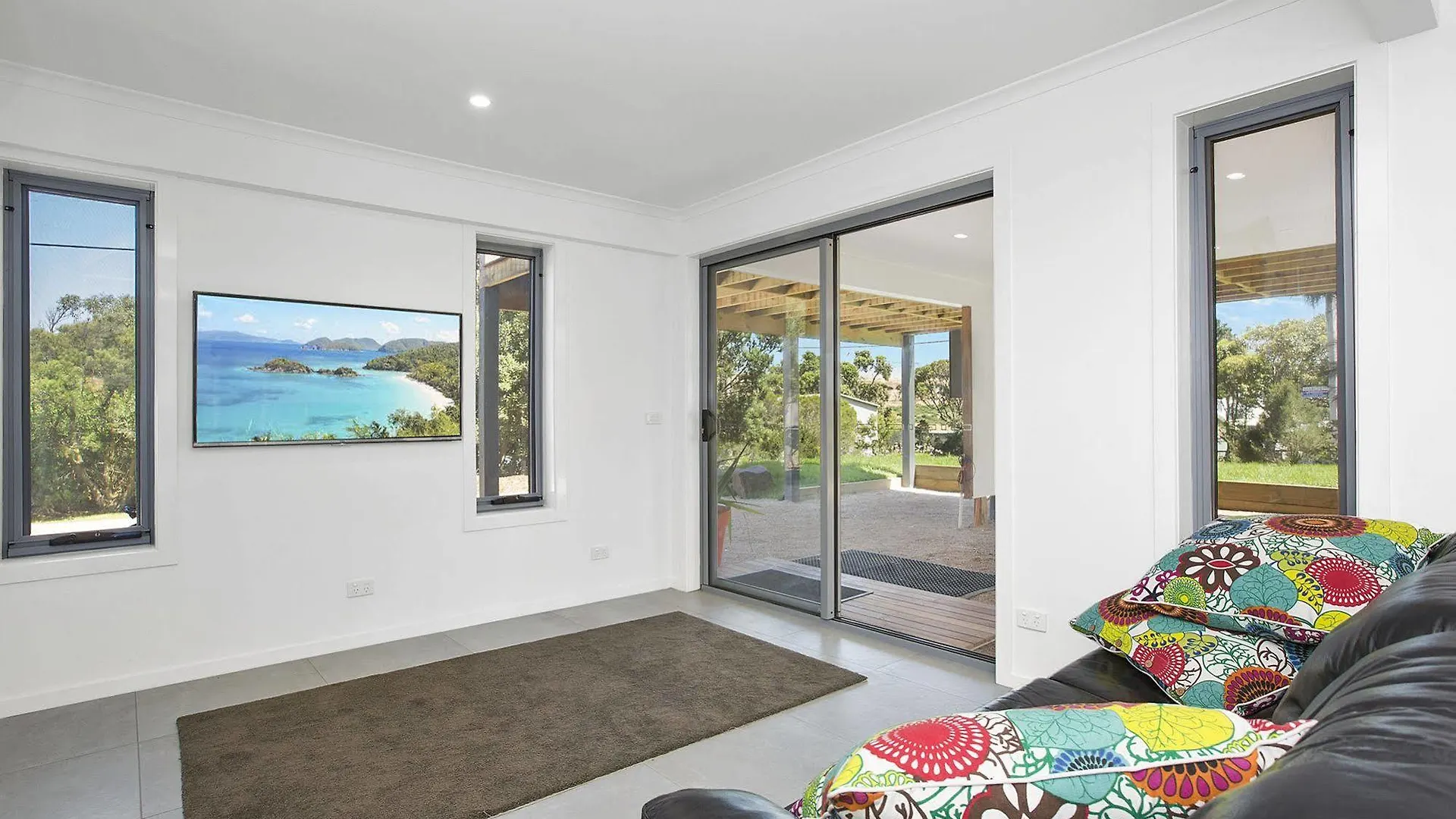 Smith Getaways Beachwood Garden Smiths Beach