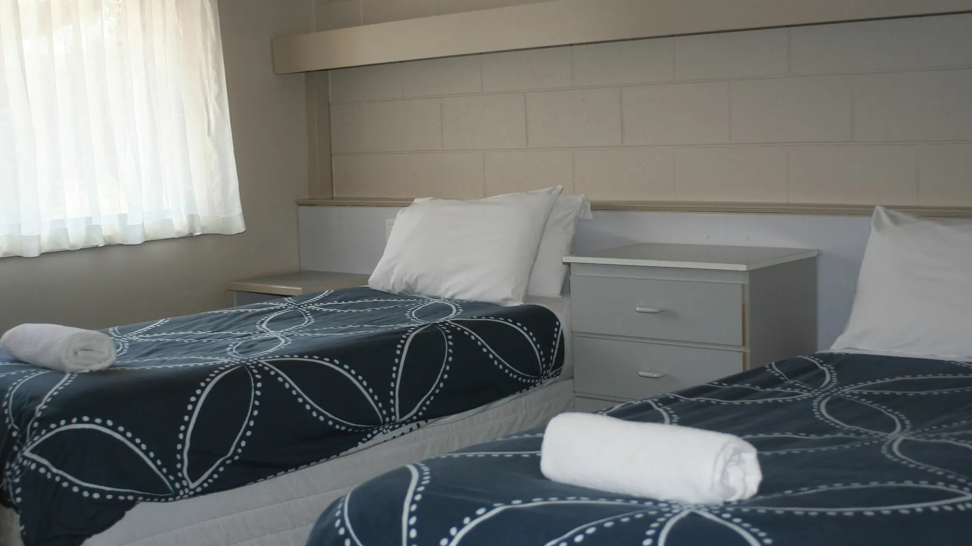 Coachman And Units Motel